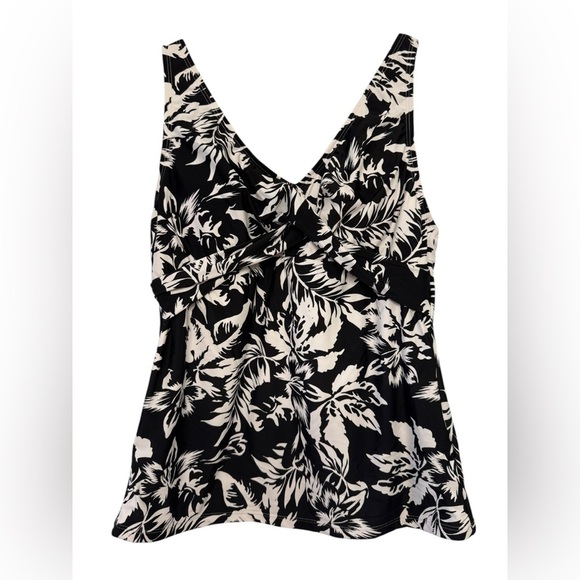 Kathy Ireland Tankini Swim Top - Picture 4 of 10